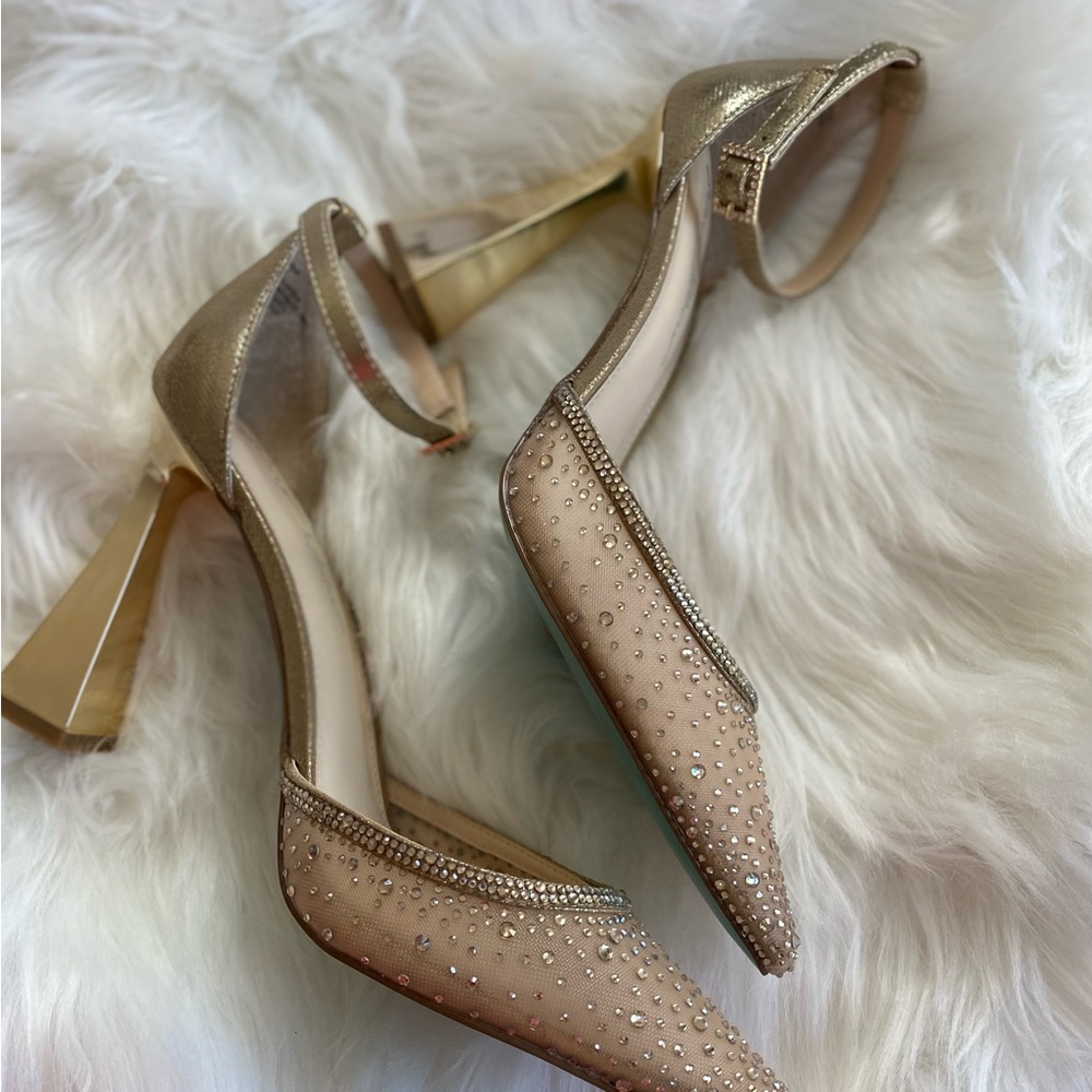 Blue by Betsey Johnson Gold Rhinestone Pointed Toe Pumps - Picture 5 of 12